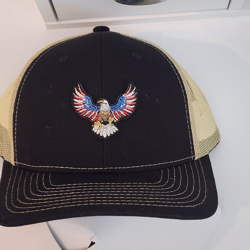 Flagged American Eagle Black/Vegas Gold Mesh Snapback Trucker Hat